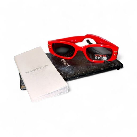 GUESS NWT Vibrant Red Sunglasses - Picture 2 of 14